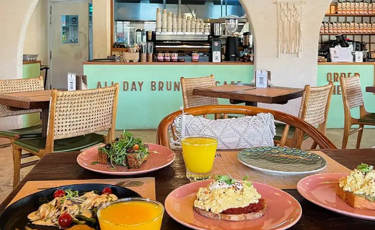 6 Best Breakfast Spots in Riyadh You Need to Try