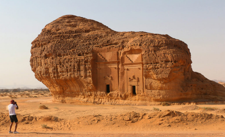 Explore the Historical and Cultural Heritage of Saudi Arabia