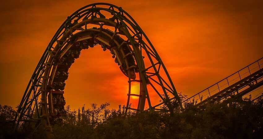 A rollercoaster ride at cobra entertainment city in Dammam - (Credits zamzam.com)