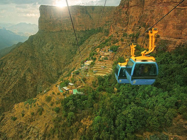 Cable cars in Abha offering a scenic view of the valley - (Credits Visit Saudi)