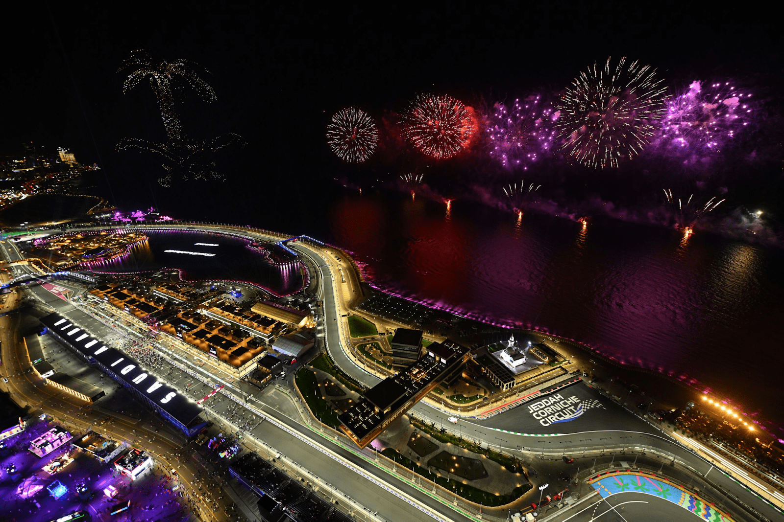 Jeddah, ‘the jewel of the Red Sea’, hosts the Jeddah Grand Prix F1 event every year along the beautiful corniche coastline. (Credits: F1)